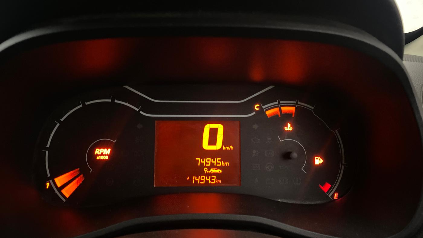 2021 Renault Kwid RXL, Petrol, Manual, 74,937 km, Odometer Image