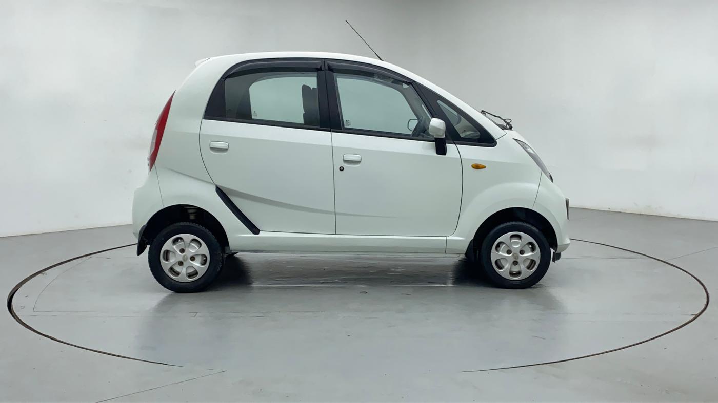 2016 Tata Nano TWIST XTA, Petrol, Automatic, 20,136 km, Right Side View