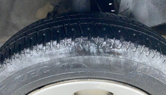 2016 Tata Nano TWIST XTA, Petrol, Automatic, 20,136 km, Right Front Tyre Tread