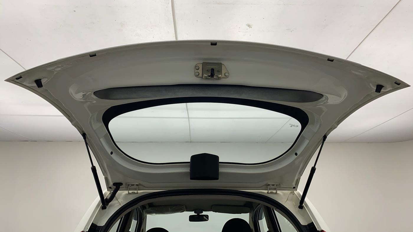 2016 Tata Nano TWIST XTA, Petrol, Automatic, 20,136 km, Boot Door Open
