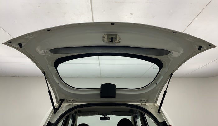 2016 Tata Nano TWIST XTA, Petrol, Automatic, 20,136 km, Boot Door Open