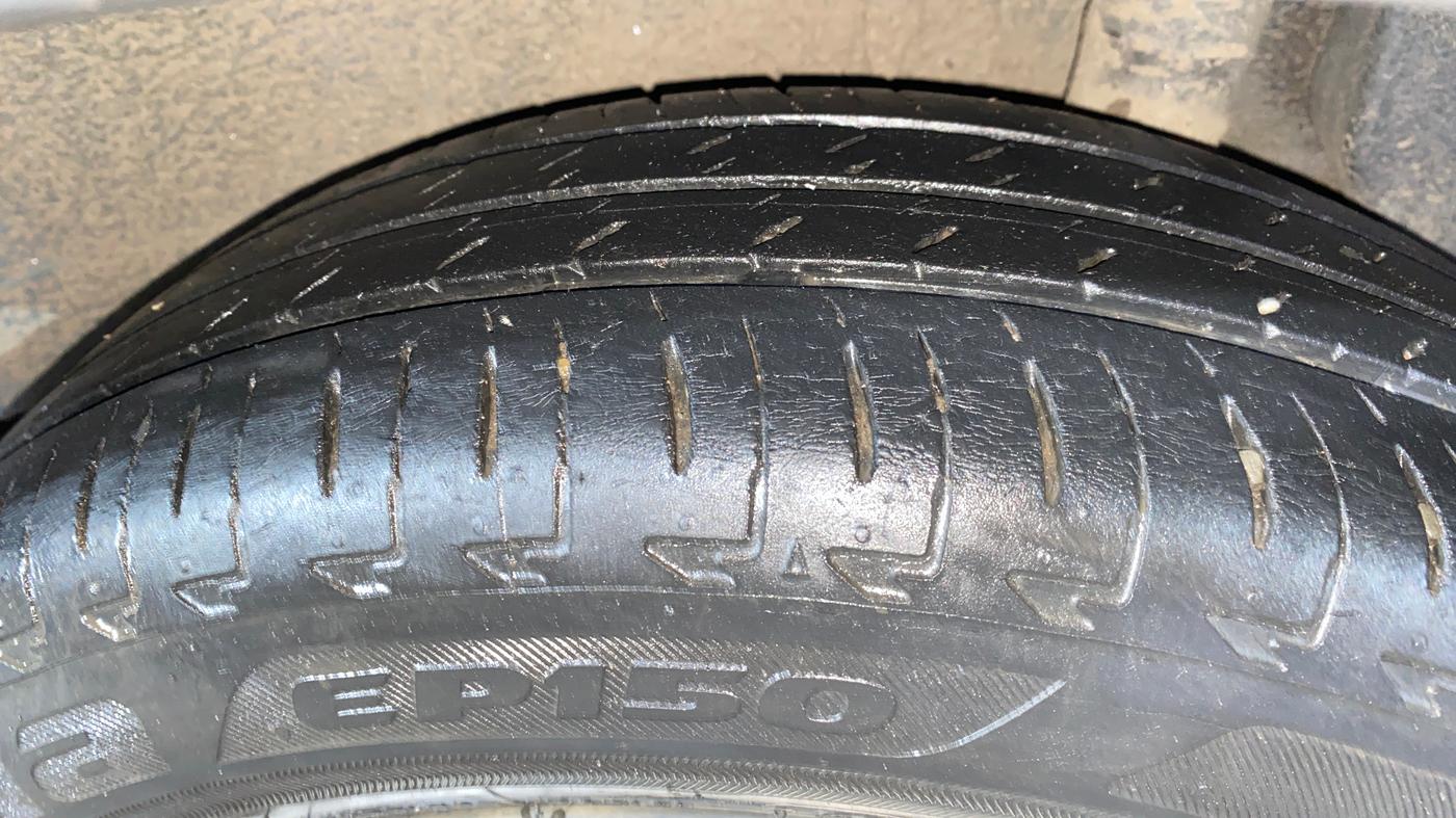 2020 Maruti IGNIS DELTA 1.2 AMT, Petrol, Automatic, 79,536 km, Left Rear Tyre Tread