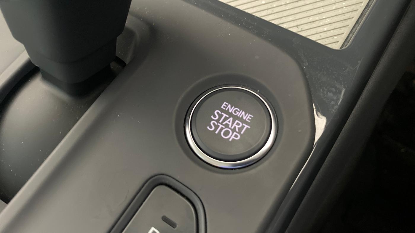 2025 KIA SYROS HTX Plus 1.0 Turbo 7DCT, Petrol, Automatic, 2,759 km, Keyless Start/ Stop Button