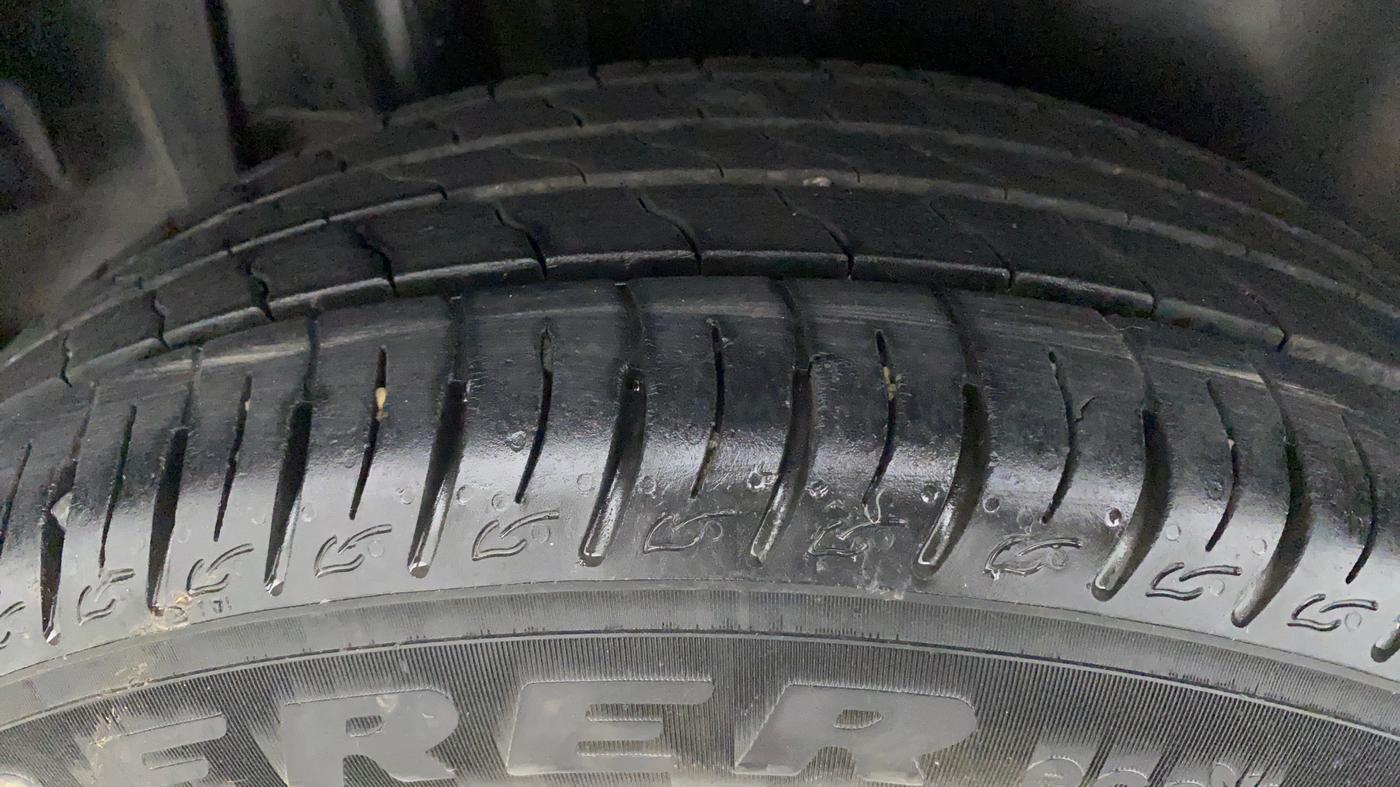 2021 Maruti Vitara Brezza LXI, Petrol, Manual, 24,959 km, Right Rear Tyre Tread