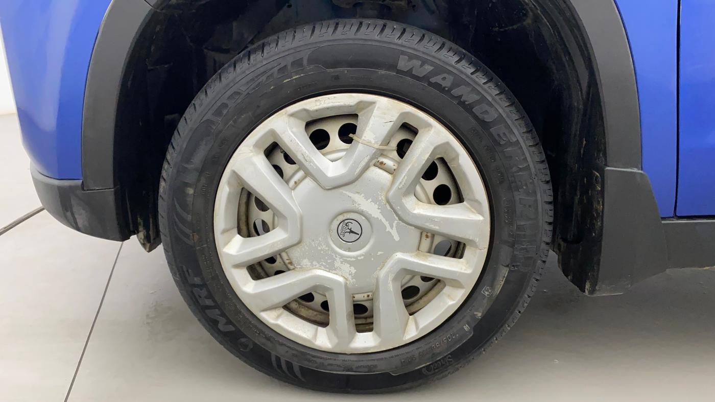 2021 Maruti Vitara Brezza LXI, Petrol, Manual, 24,959 km, Left Front Wheel