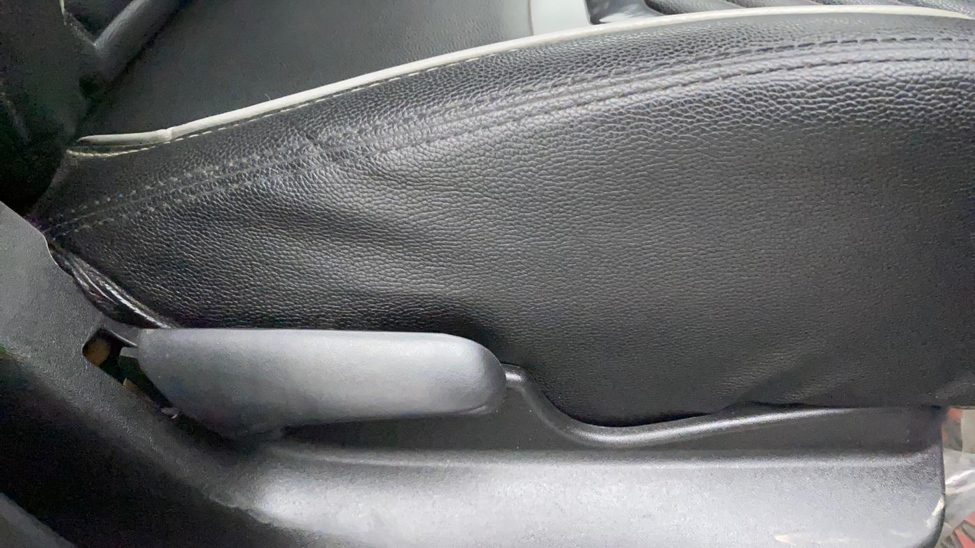 2021 Maruti Vitara Brezza LXI, Petrol, Manual, 24,959 km, Driver Side Adjustment Panel