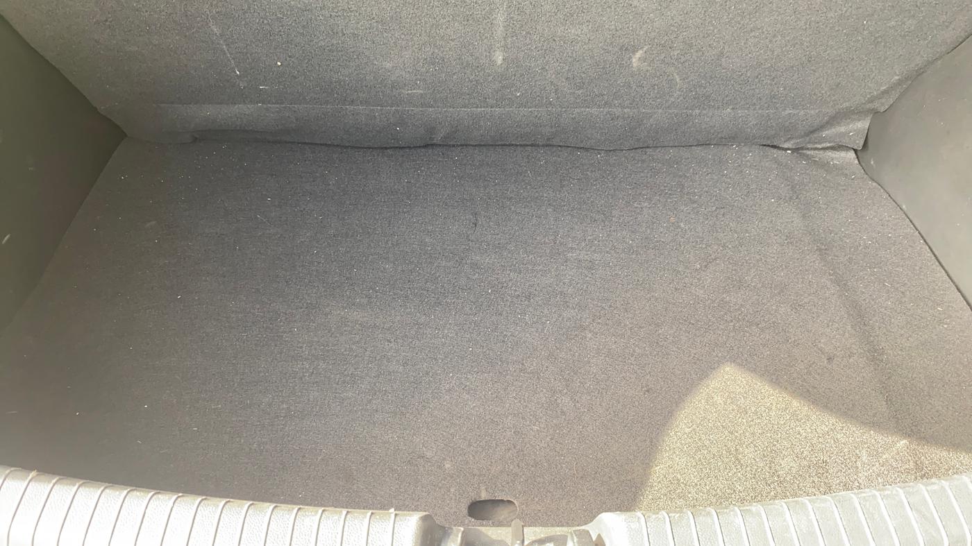 2019 Hyundai Grand i10 SPORTZ AT 1.2 KAPPA VTVT, Petrol, Automatic, 32,576 km, Boot Inside