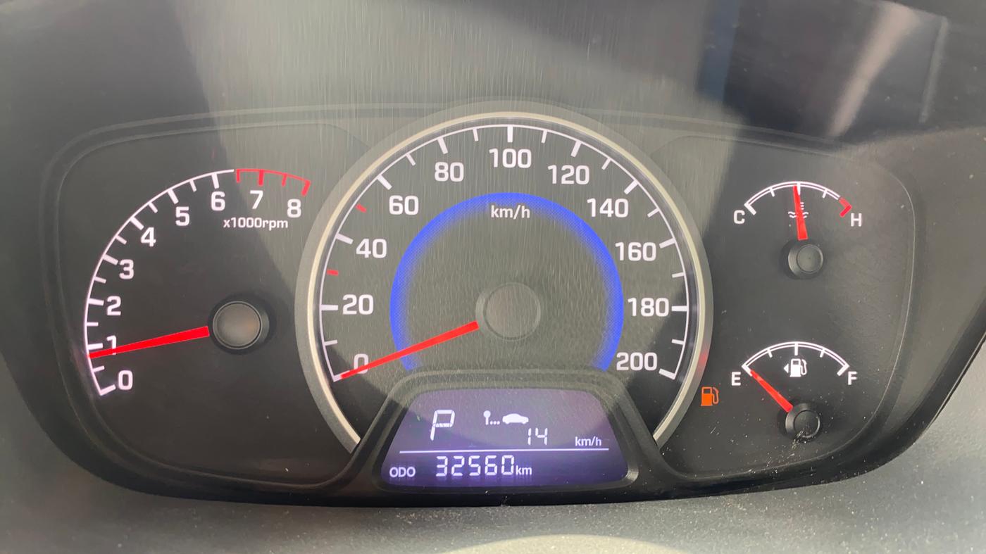 2019 Hyundai Grand i10 SPORTZ AT 1.2 KAPPA VTVT, Petrol, Automatic, 32,576 km, Odometer Image