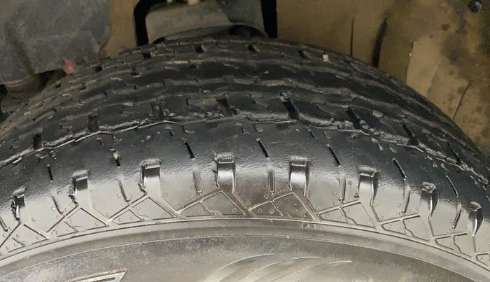 2021 Mahindra Thar LX PETROL HT 4WD AT, Petrol, Automatic, 15,139 km, Left Front Tyre Tread