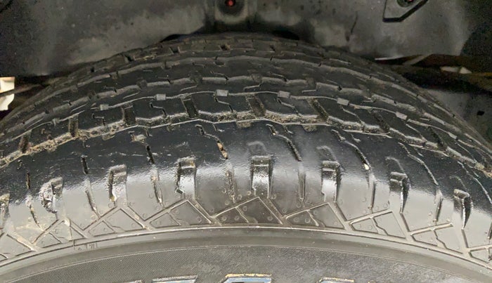 2021 Mahindra Thar LX PETROL HT 4WD AT, Petrol, Automatic, 15,139 km, Right Rear Tyre Tread