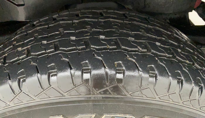 2021 Mahindra Thar LX PETROL HT 4WD AT, Petrol, Automatic, 15,139 km, Left Rear Tyre Tread