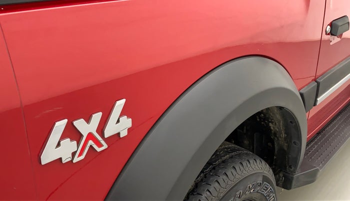 2021 Mahindra Thar LX PETROL HT 4WD AT, Petrol, Automatic, 15,139 km, Right quarter panel - Slightly dented