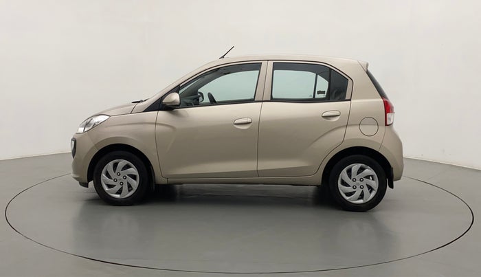 2018 Hyundai NEW SANTRO SPORTZ CNG, CNG, Manual, 91,400 km, Left Side