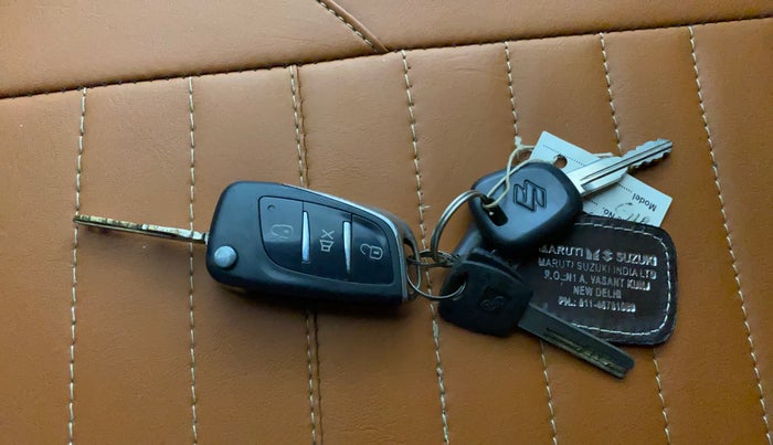 2020 Maruti Baleno SIGMA PETROL 1.2, Petrol, Manual, 55,252 km, Key Close Up