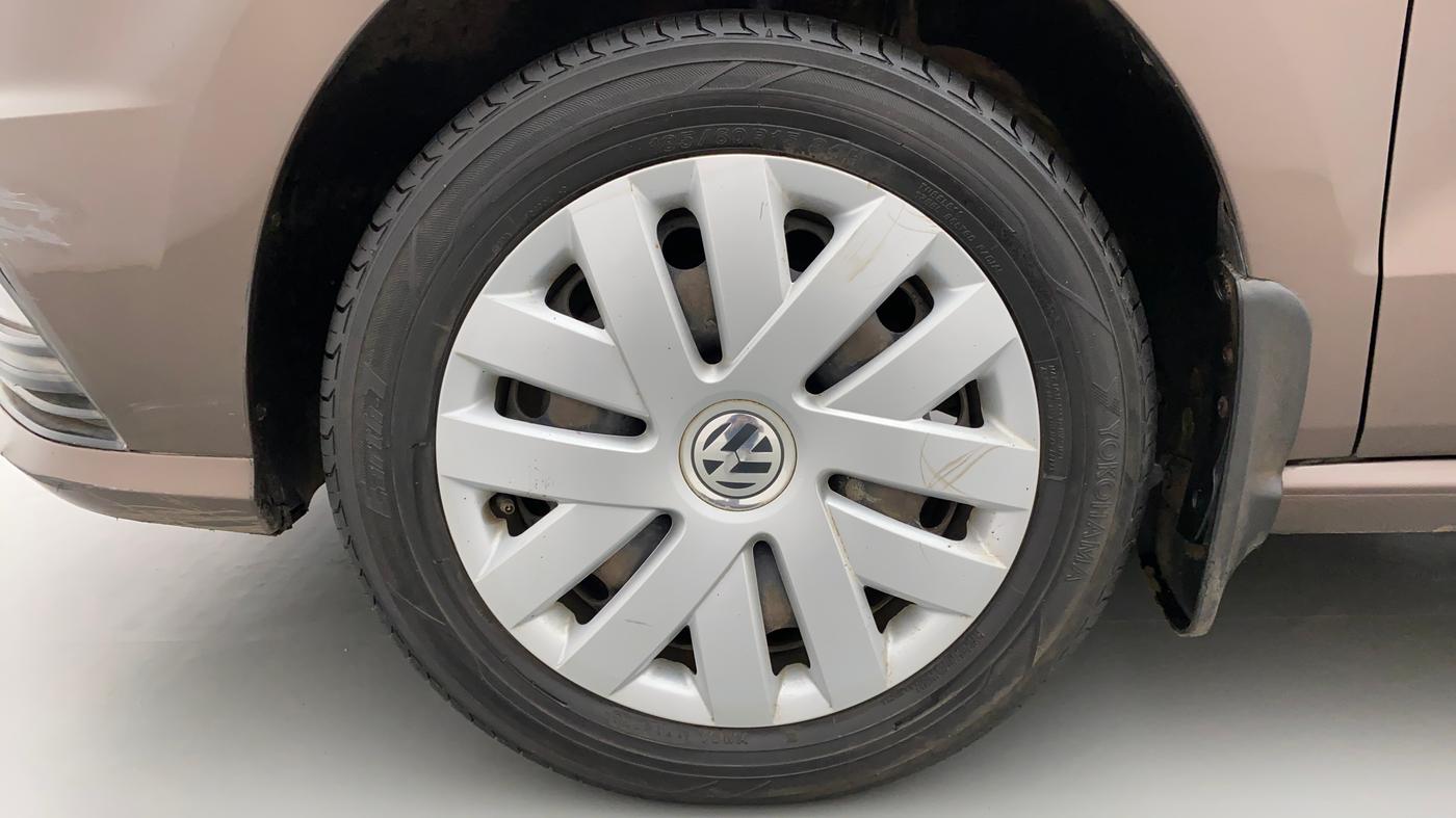 2016 Volkswagen Ameo COMFORTLINE 1.2L, Petrol, Manual, 76,919 km, Left Front Wheel