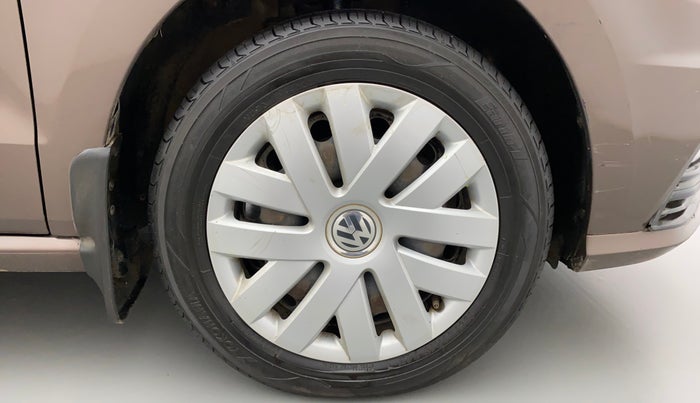 2016 Volkswagen Ameo COMFORTLINE 1.2L, Petrol, Manual, 76,919 km, Right Front Wheel