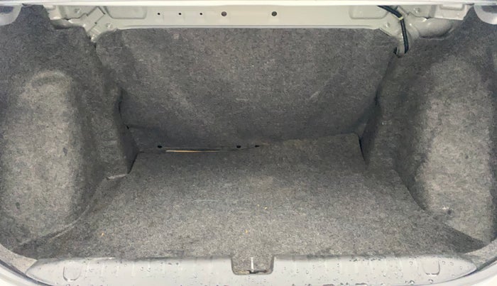 2021 Honda Amaze 1.2L I-VTEC VX, Petrol, Manual, 25,527 km, Boot Inside