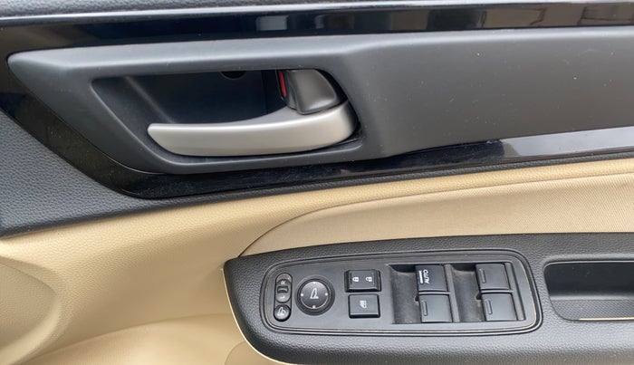 2021 Honda Amaze 1.2L I-VTEC VX, Petrol, Manual, 25,527 km, Driver Side Door Panels Control