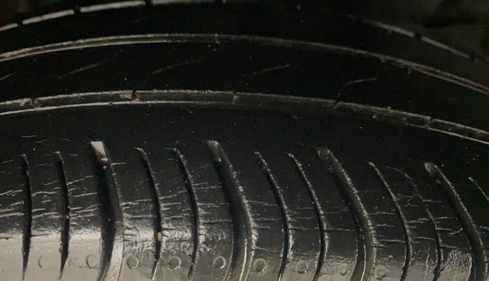 2021 Honda Amaze 1.2L I-VTEC VX, Petrol, Manual, 25,527 km, Right Front Tyre Tread