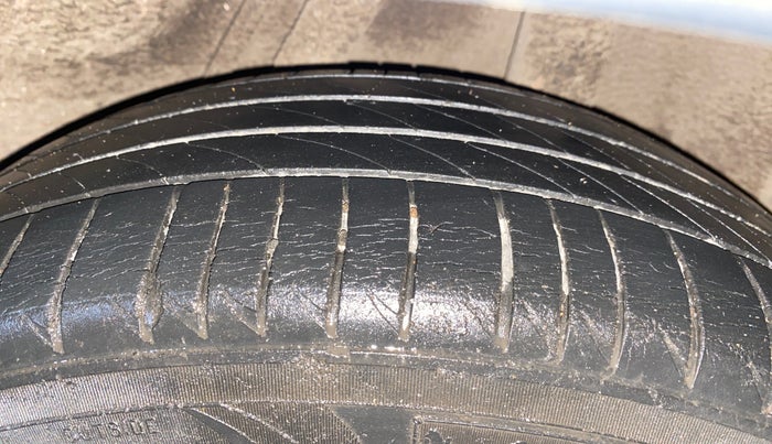 2017 Honda BR-V 1.5L I-VTEC VX, Petrol, Manual, 59,200 km, Left Rear Tyre Tread