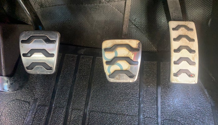 2017 Hyundai i20 Active 1.2 SX, Petrol, Manual, 97,667 km, Pedals