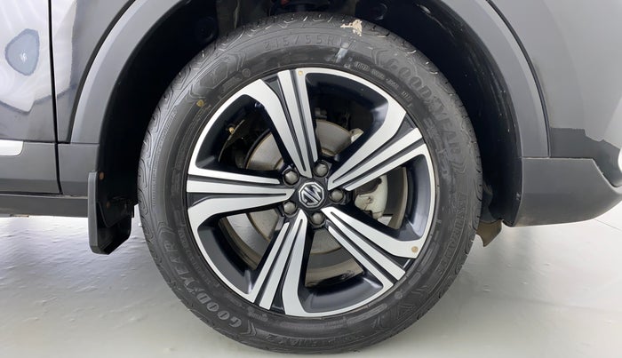 2022 MG ASTOR SHARP (O) 1.5 CVT IVORY, Petrol, Automatic, 2,091 km, Right Front Wheel