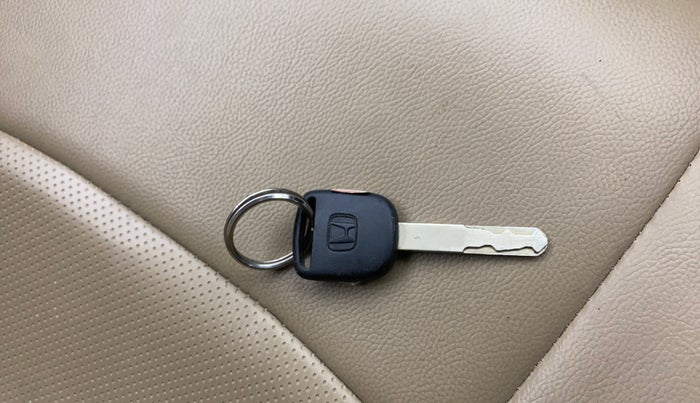 2012 Honda Brio S MT, Petrol, Manual, 58,099 km, Key Close Up