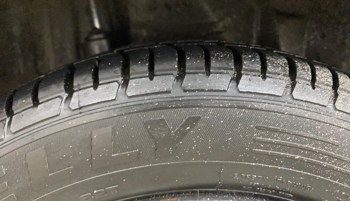 2012 Honda Brio S MT, Petrol, Manual, 58,099 km, Right Rear Tyre Tread