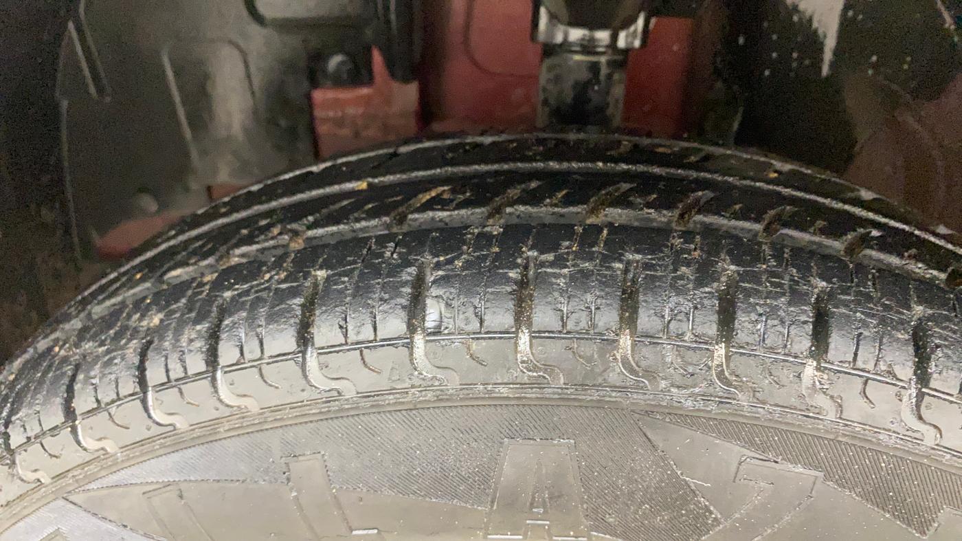 2015 Renault Kwid RXL, Petrol, Manual, 22,255 km, Left Front Tyre Tread