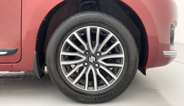 2017 Maruti Dzire ZDI PLUS, Diesel, Manual, 72,139 km, Right Front Wheel