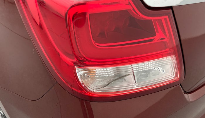 2017 Maruti Dzire ZDI PLUS, Diesel, Manual, 72,139 km, Left tail light - Minor scratches