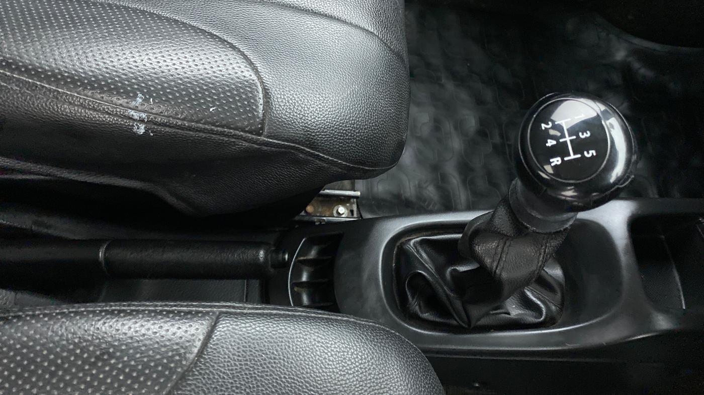 2015 Maruti Wagon R 1.0 LXI CNG, CNG, Manual, 64,616 km, Gear Lever