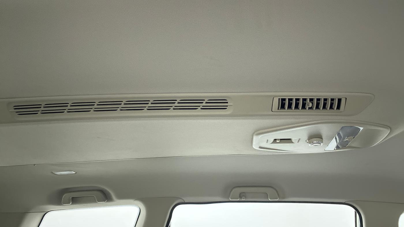 2020 Mahindra MARAZZO M6 8 STR, Diesel, Manual, 26,423 km, Rear AC Vents