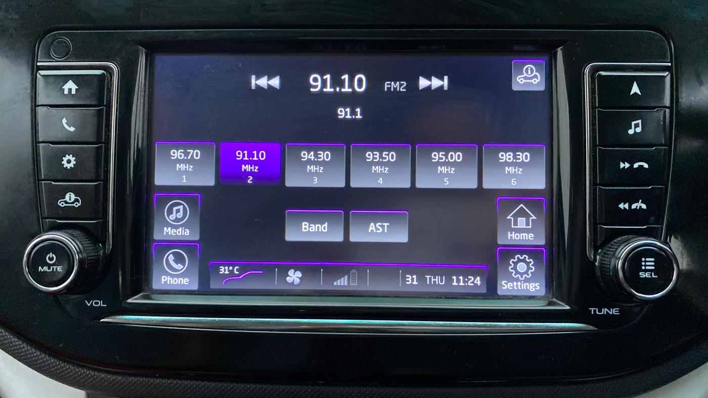 2020 Mahindra MARAZZO M6 8 STR, Diesel, Manual, 26,423 km, Infotainment System