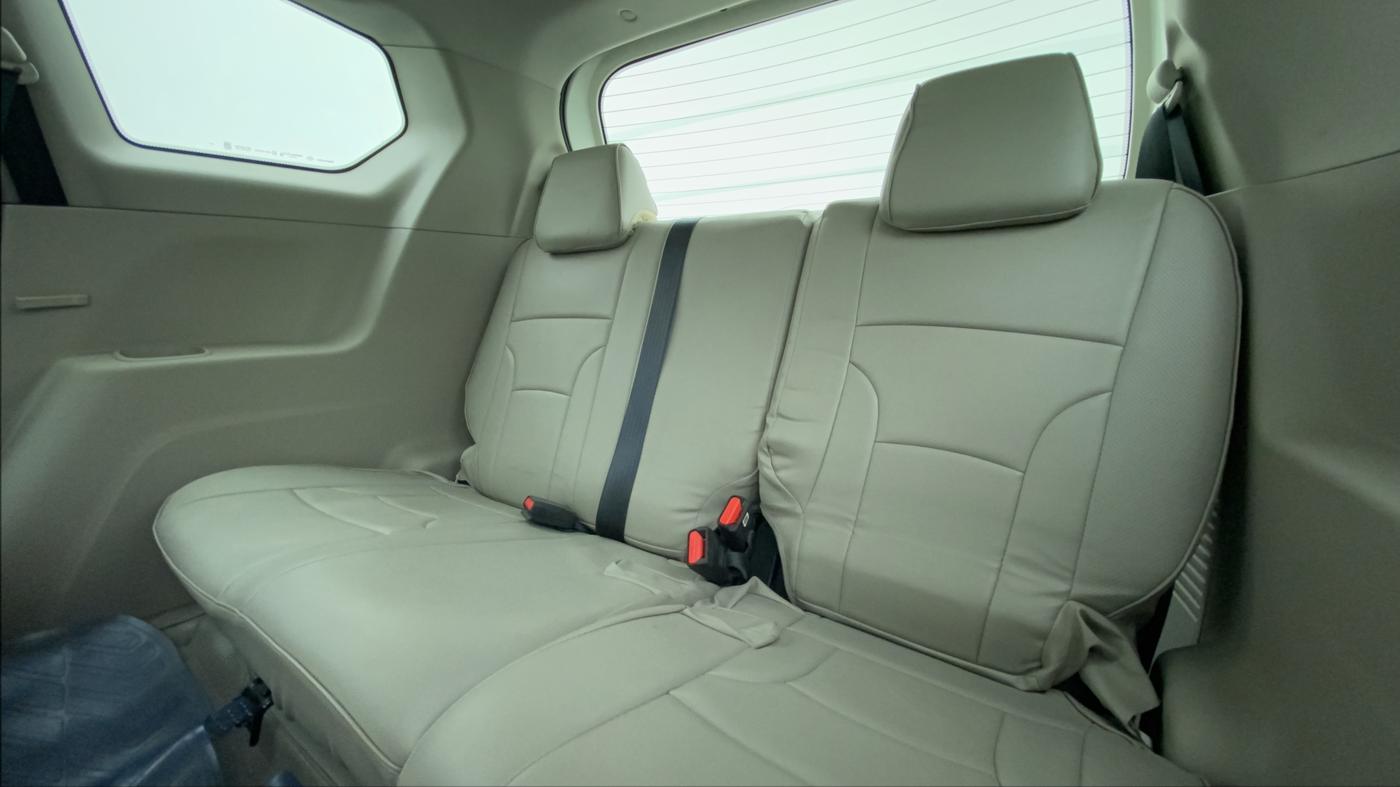 2020 Mahindra MARAZZO M6 8 STR, Diesel, Manual, 26,423 km, Third Seat Row ( optional )