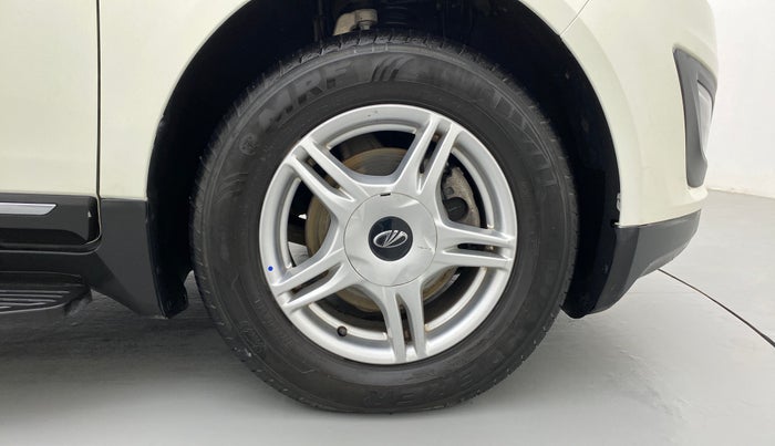 2020 Mahindra MARAZZO M6 8 STR, Diesel, Manual, 26,423 km, Right Front Wheel