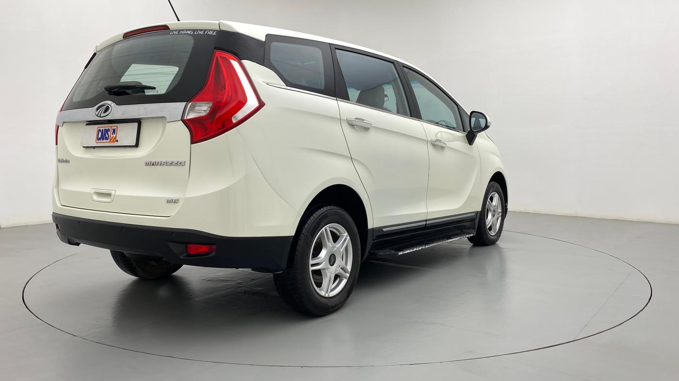 2020 Mahindra MARAZZO M6 8 STR, Diesel, Manual, 26,423 km, Right Back Diagonal