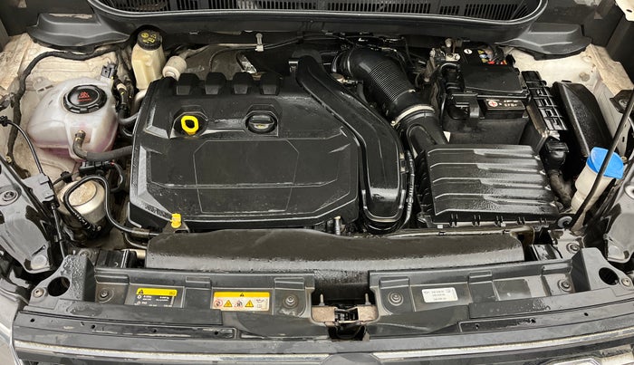 2024 Volkswagen TAIGUN GT PLUS 1.5 TSI DSG, Petrol, Automatic, 19,773 km, Engine View