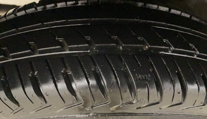 2023 Maruti Alto K10 VXI AMT, Petrol, Automatic, 35,465 km, Right Rear Tyre Tread