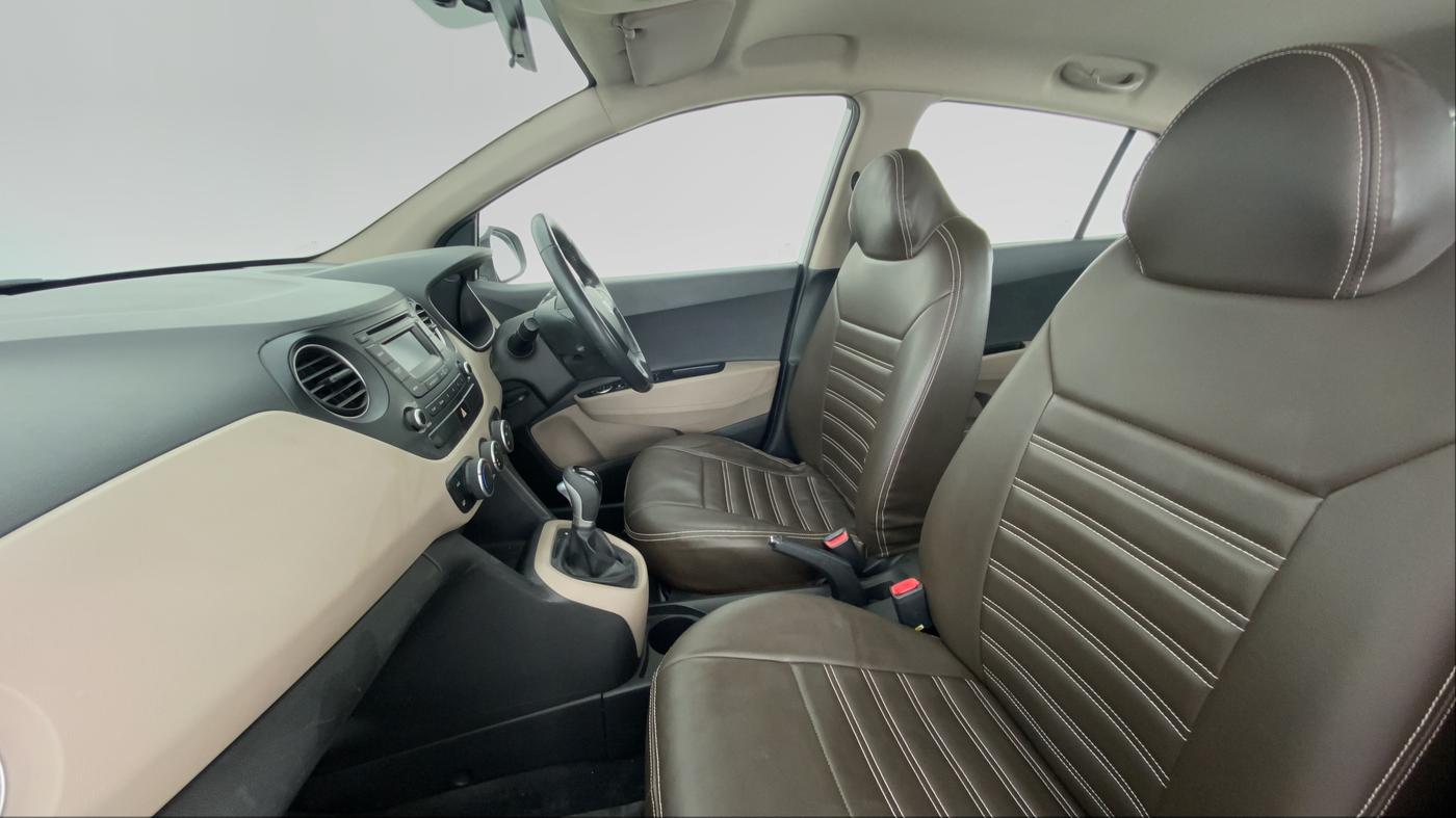 2014 Hyundai Grand i10 ASTA 1.2 AT VTVT, Petrol, Automatic, 57,770 km, Right Side Front Door Cabin