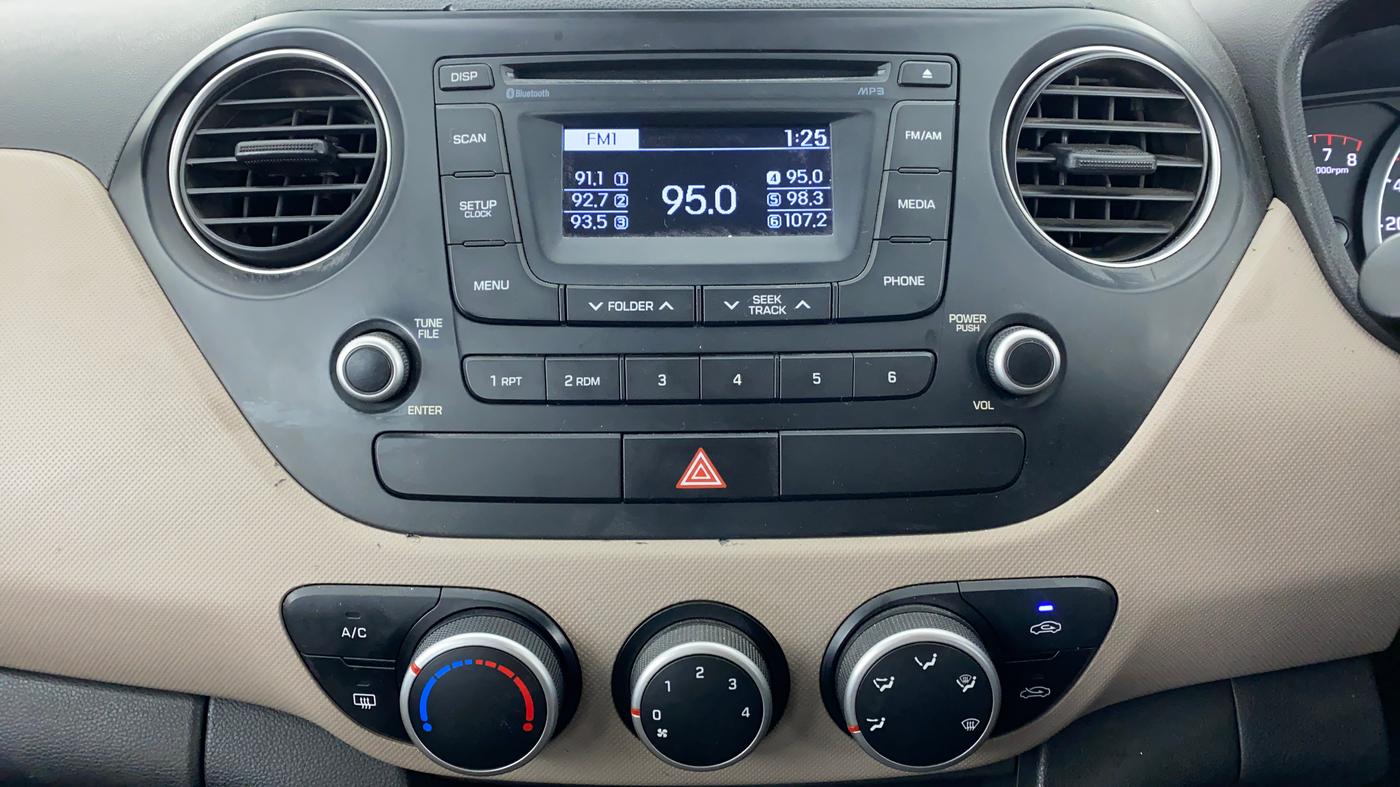2014 Hyundai Grand i10 ASTA 1.2 AT VTVT, Petrol, Automatic, 57,770 km, Air Conditioner