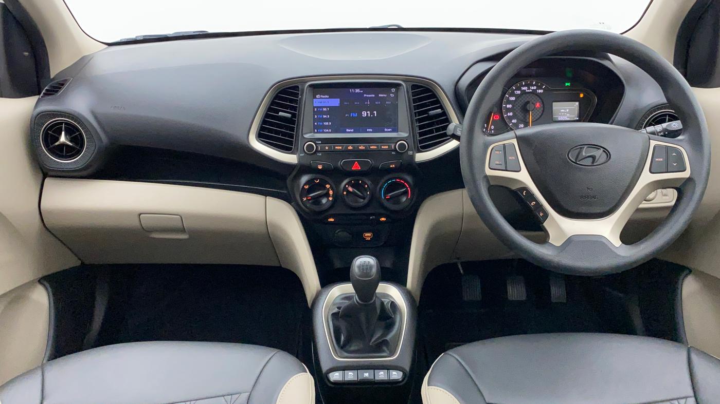 2018 Hyundai NEW SANTRO ASTA 1.1 MT, Petrol, Manual, 7,017 km, Dashboard