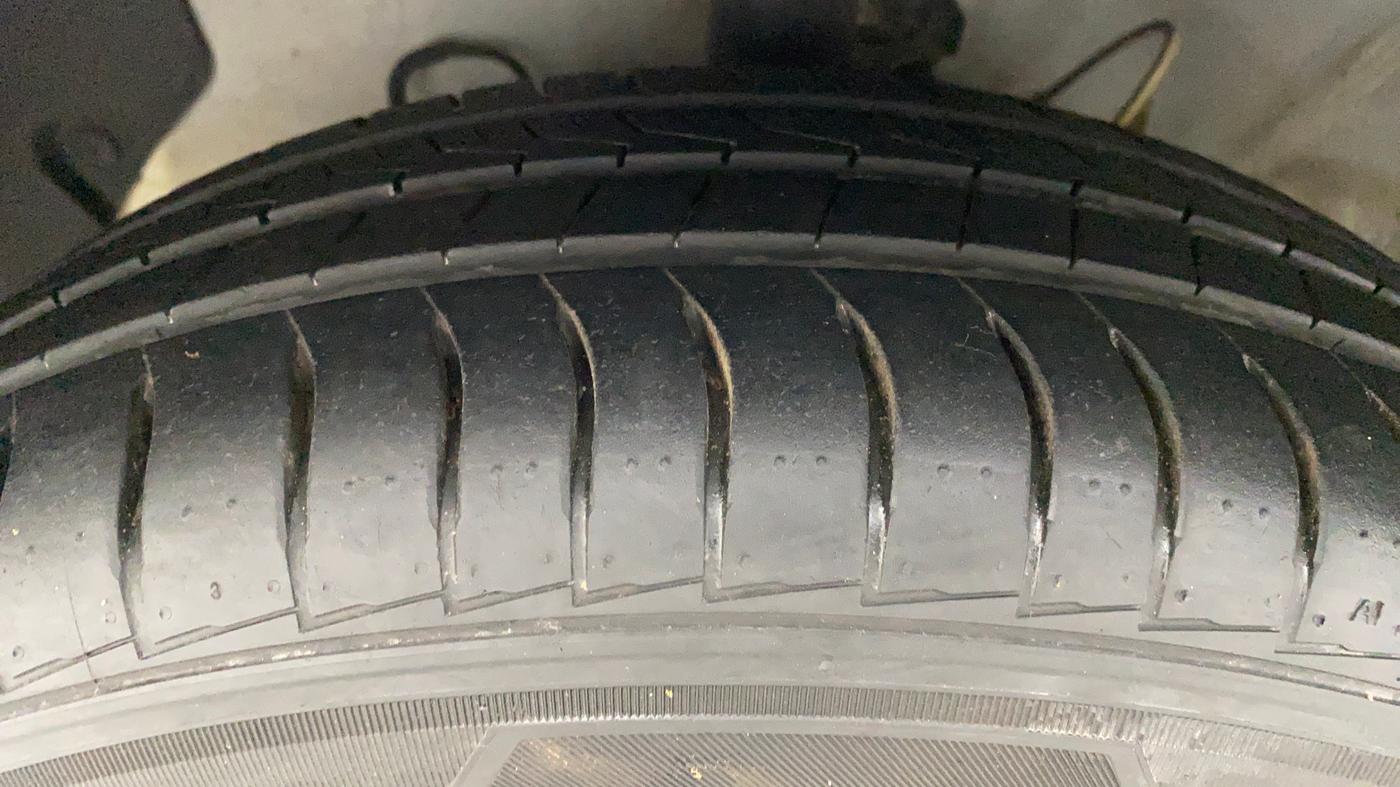 2018 Hyundai NEW SANTRO ASTA 1.1 MT, Petrol, Manual, 7,017 km, Left Front Tyre Tread