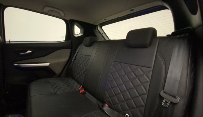 2023 Nissan MAGNITE XL, Petrol, Manual, 29,913 km, Right Side Rear Door Cabin