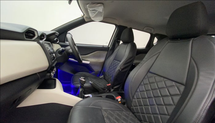 2023 Nissan MAGNITE XL, Petrol, Manual, 29,913 km, Right Side Front Door Cabin