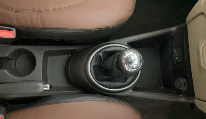 2013 Hyundai i20 ASTA 1.2, Petrol, Manual, 52,206 km, Gear Lever