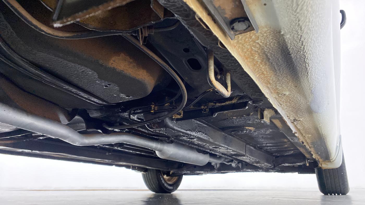 2015 Maruti Ciaz ZXI, Petrol, Manual, 57,465 km, Right Side Underbody