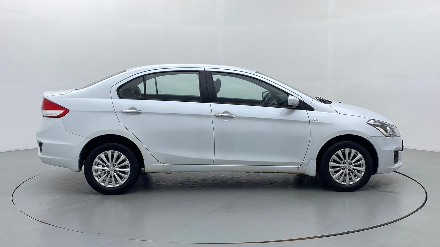 2015 Maruti Ciaz ZXI, Petrol, Manual, 57,465 km, Right Side