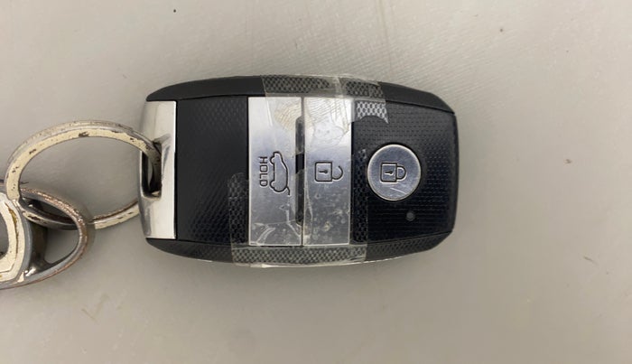 2021 KIA SELTOS HTX 1.5 PETROL, Petrol, Manual, 77,664 km, Key Close Up