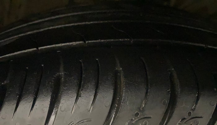 2021 KIA SELTOS HTX 1.5 PETROL, Petrol, Manual, 77,664 km, Right Front Tyre Tread